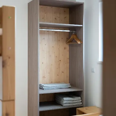 Residenz 아파트 *