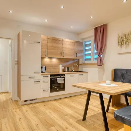 Residenz * 巴特哈林