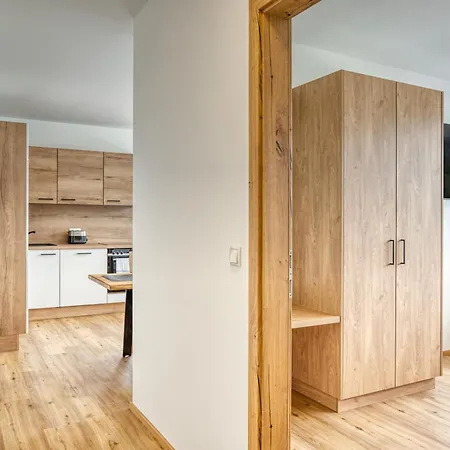 Residenz 아파트 *