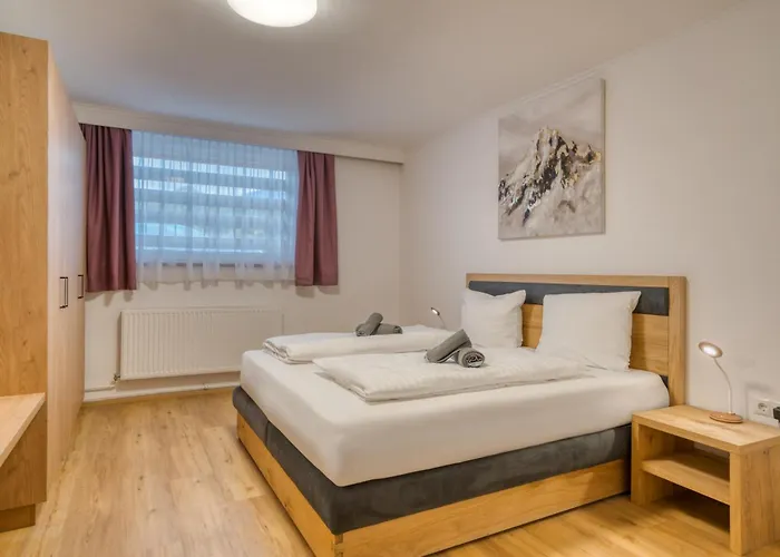 Апартаменты Residenz *