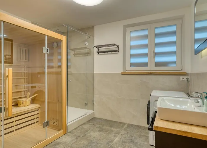 Апартаменты Residenz *