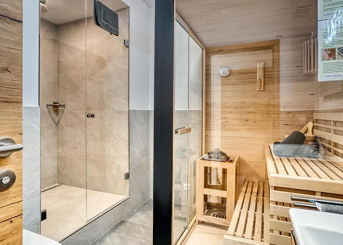 Апартаменты Residenz *